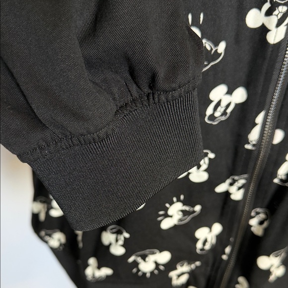 Torrid Disney Black White Mickey Mouse Zip-Up Bomber Jacket Size 1X Relaxed Fit - Picture 5 of 12